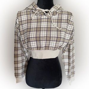 🎉2/25$ Forever 21 crop hoodie NWT😎